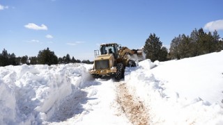 Büyükşehir’den Göksun Kırsalında Olumsuz Hava Koşullarıyla Etkin Mücadele