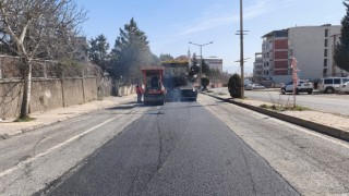 Büyükşehir, Yol Yenilemelerini Hummalı Bir Şekilde Sürdürüyor