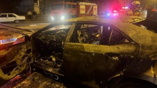 Polisin ‘Dur’ ihtarından kaçan otomobil kaza sonrası alev topuna döndü