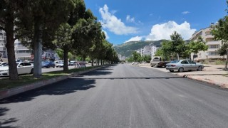 Büyükşehir, Ahır Dağı Caddesi’nde Asfalt Serimini Tamamladı