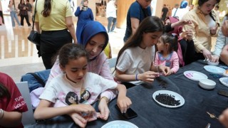 Büyükşehir’in Atölyesinde Sevgi Şekil Aldı