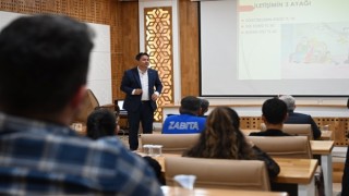 Türkoğlu Belediyesinden dev etkinlik; Ailede çocuklar nasıl yetiştirilmeli?