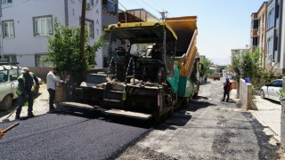Büyükşehir, Aslanbey Mahallesi’nde Asfalt Mesaisine Başladı
