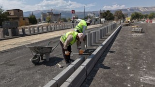 Lütfi Köker Bulvarı’nda Yenileme Sürüyor
